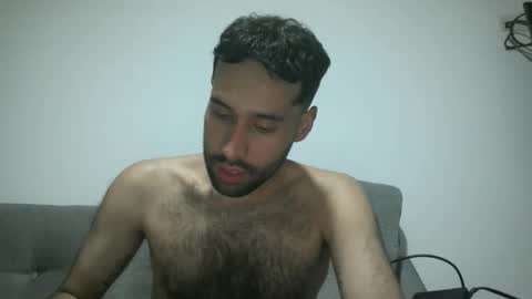 Snapshot of throwawayyourgun chatting on 02-16-25, 01:36 Luka online show from 02-16-25, 01:36