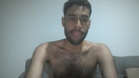 Snapshot of throwawayyourgun chatting on 03-03-25, 09:15 Luka online show from 03-03-25, 09:15