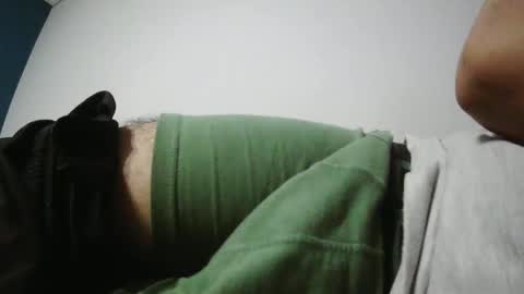 Snapshot of tiago2588 chatting on 02-14-25, 10:36 tiago2588 online show from 02-14-25, 10:36