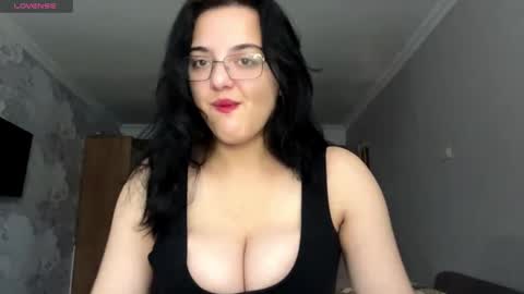 Mary online show from 11-16-25, 10:32