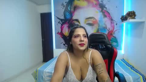 tiana_breeze online show from 10-13-25, 12:32