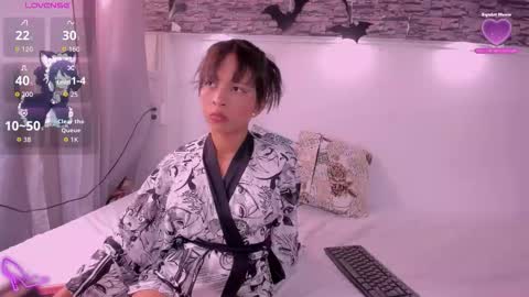 Tiana online show from 10-18-25, 01:01