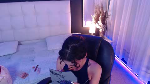 LIA online show from 12-20-25, 02:24