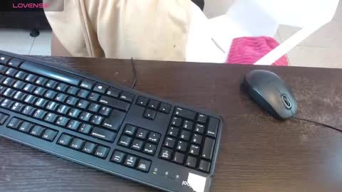 Snapshot of tianaglow4 chatting on 01-26-25, 11:28 tianaglow4 online show from 01-26-25, 11:28