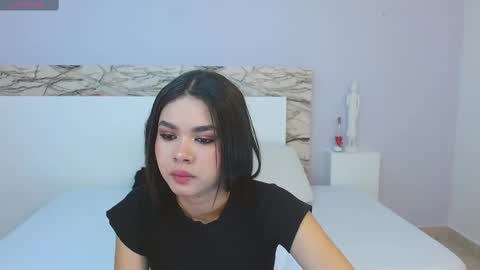 Snapshot of tianaglow4 chatting on 03-08-25, 11:37 tianaglow4 online show from 03-08-25, 11:37