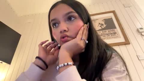 Tiana Le online show from 02-14-26, 12:18