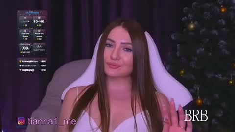 Snapshot of tianna_me chatting on 02-05-26, 08:35 tianna_me online show from 02-05-26, 08:35