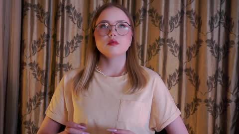 Jane online show from 03-31-26, 03:45