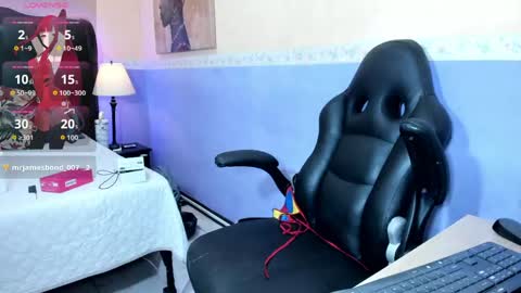 Tiara online show from 04-25-26, 12:24