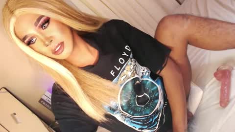 Sam online show from 01-10-25, 09:23