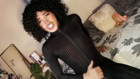 Sam online show from 02-06-25, 02:44