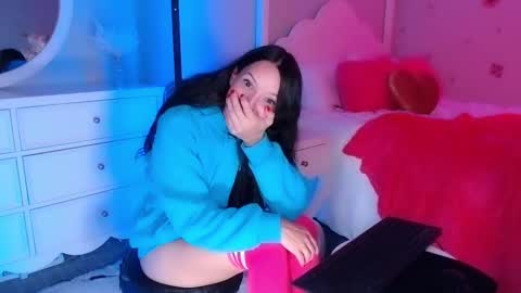 Snapshot of ticketshow chatting on 10-09-25, 12:08 ticketshow online show from 10-09-25, 12:08