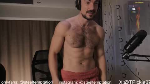 Snapshot of tickle_my_pickle07 chatting on 11-20-25, 02:39 tickle_my_pickle07 online show from 11-20-25, 02:39