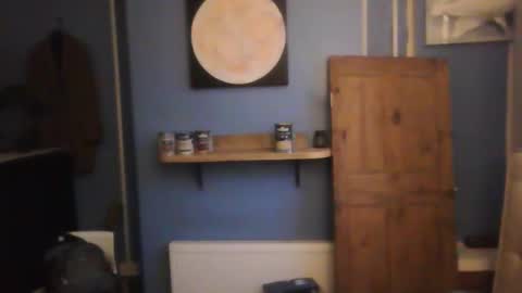 Snapshot of tiddles12345 chatting on 10-27-25, 04:55 tiddles12345 online show from 10-27-25, 04:55