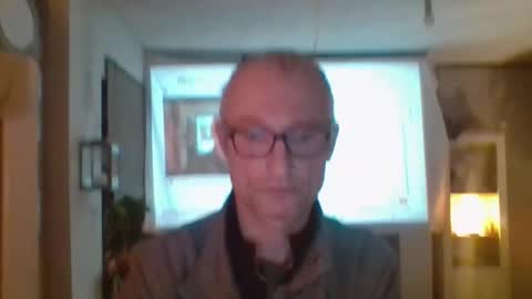 tiddles12345 online show from 05-04-26, 08:27
