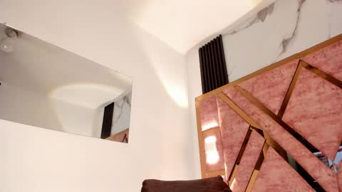 Snapshot of tifany_bigdick chatting on 09-13-25, 06:51 Tifanny online show from 09-13-25, 06:51