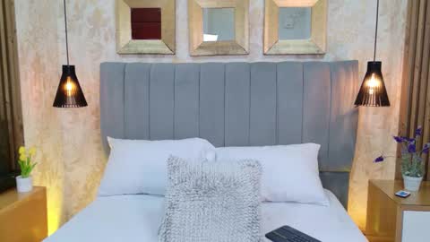 Snapshot of tifany_boobsgb chatting on 02-06-26, 05:27 Dana Montoya online show from 02-06-26, 05:27