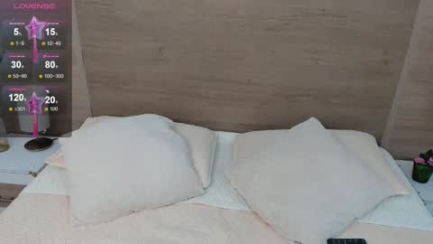    online show from 03-10-26, 08:03