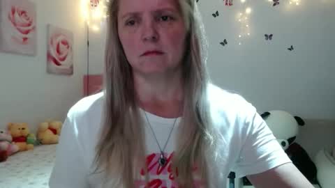 Tifany online show from 03-06-26, 10:45