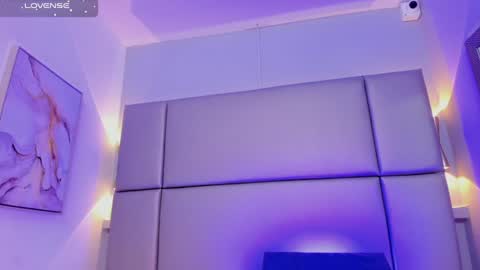 Tifany  online show from 12-24-24, 09:44