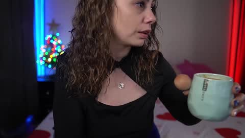 Tiffany online show from 12-22-24, 09:09