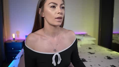 Tiffany online show from 03-08-26, 09:29