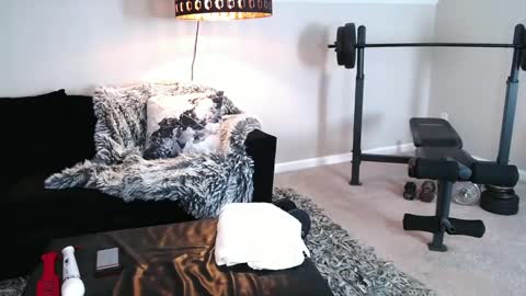 Snapshot of tiffanilove chatting on 12-25-24, 06:30 Tiffani Love online show from 12-25-24, 06:30