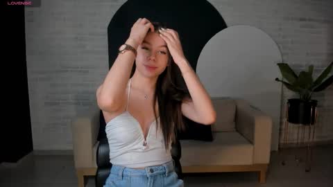 Tiffanny Sins online show from 10-05-25, 10:51