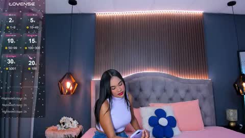 tiffany__charm_ online show from 11-20-25, 03:28