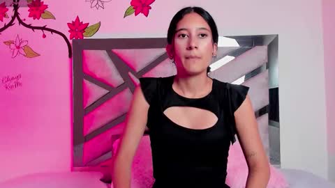 Tiffany online show from 10-16-25, 12:22