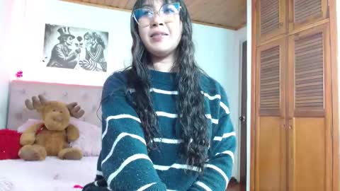 Snapshot of tiffany_beauty18 chatting on 11-05-25, 02:55 Tifanny online show from 11-05-25, 02:55