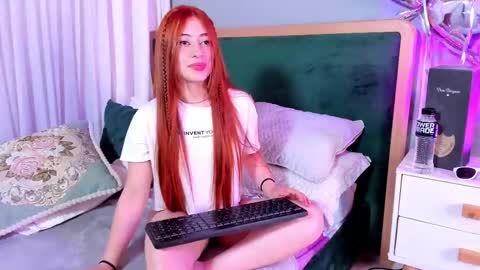 Tiffany Becker online show from 03-04-25, 01:01