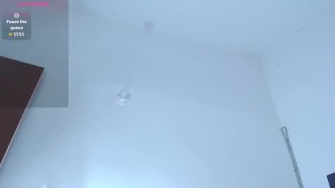 Snapshot of tiffany_gomez9 chatting on 09-20-25, 03:13 Tiffany online show from 09-20-25, 03:13