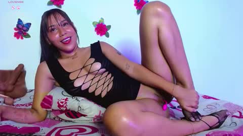 Snapshot of tiffany_magic chatting on 11-21-25, 03:38 TIFF online show from 11-21-25, 03:38