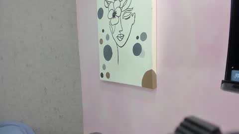 tiffany_mendez online show from 10-29-25, 12:07