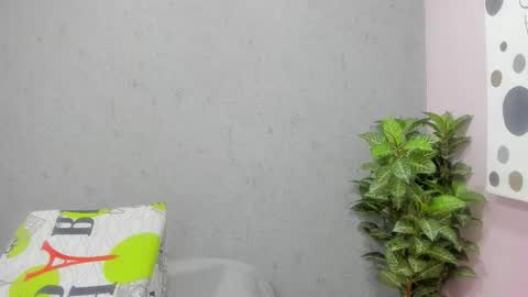 tiffany_mendez online show from 11-15-25, 12:02