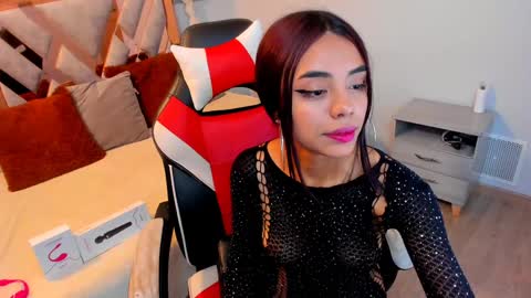 tiffany_sander online show from 01-29-25, 06:07