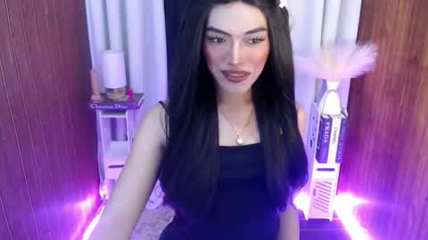 Snapshot of tiffany_welson chatting on 12-14-25, 11:09 tiffany online show from 12-14-25, 11:09