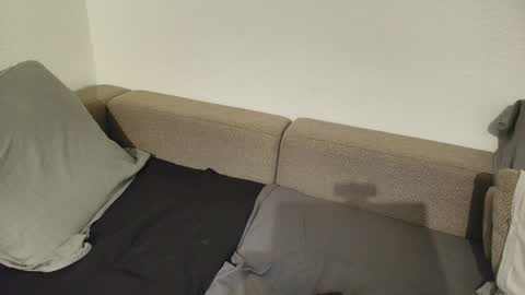 tiffany online show from 04-21-26, 01:42