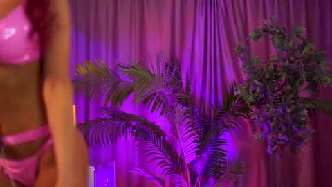 Snapshot of tiffanyblaize chatting on 11-07-25, 07:14 Tiff online show from 11-07-25, 07:14