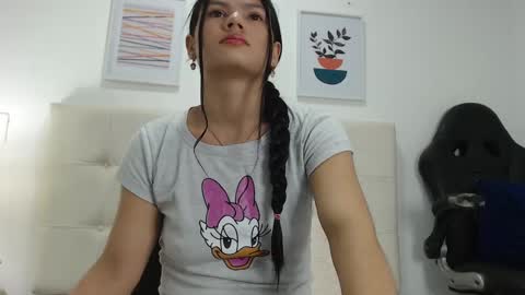 Tifanny Fox online show from 01-25-25, 10:40