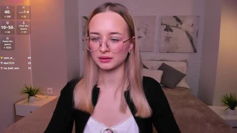 Tiffany online show from 02-03-25, 02:02