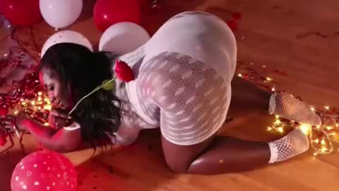 Snapshot of tiffanymena1 chatting on 01-11-26, 07:13 tifanny online show from 01-11-26, 07:13