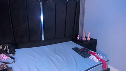 TiffanyMonrow online show from 05-06-26, 02:33
