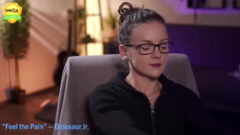 tiffanyriox online show from 09-30-25, 11:43