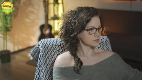 tiffanyriox online show from 03-17-26, 12:37