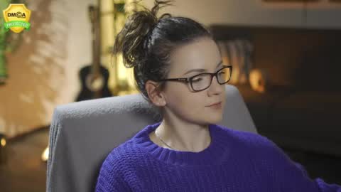 tiffanyriox online show from 05-13-26, 11:55