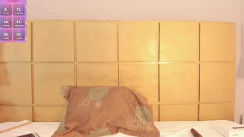 tiffanyruiz1_ online show from 10-15-25, 10:48