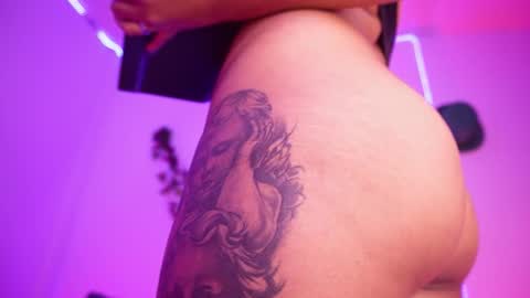 My name is Tiffany welcome  online show from 03-21-26, 08:19