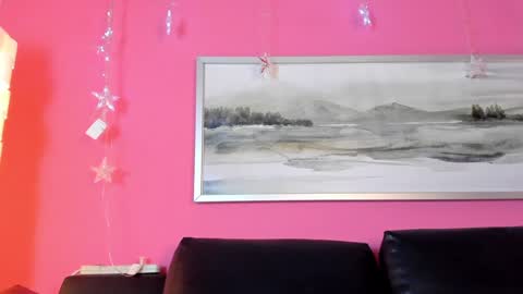 Snapshot of tiffanysuarez_ chatting on 01-30-25, 02:15 Stefany Suarez online show from 01-30-25, 02:15